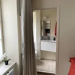 Comme D'hotel Au Coeur De * Лион